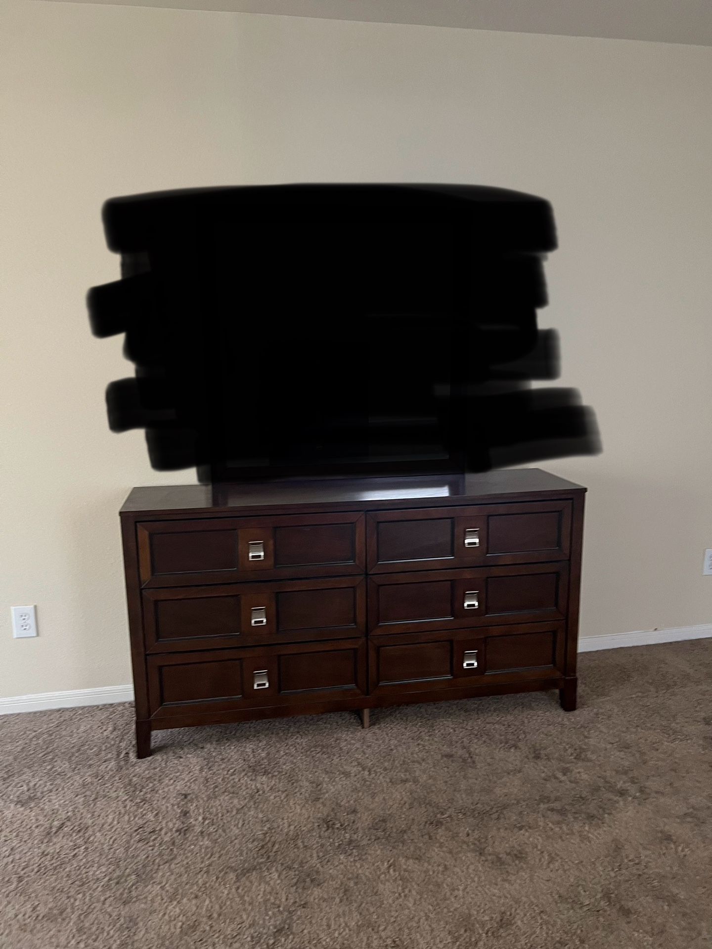 6 Drawer Dresser