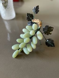 Jade Stone Grape Cluster Ornament