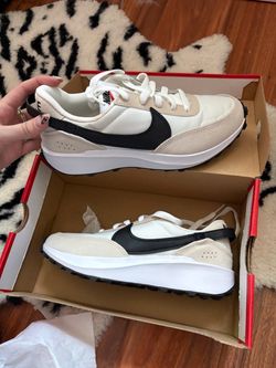 Nike running shoes size 7