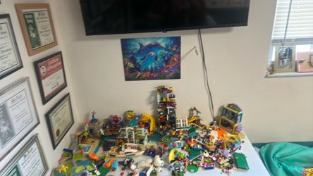 Friends legos