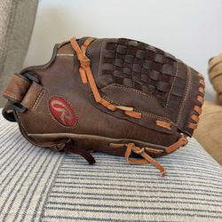 Rawlings Gold Fastpitch Softball Glove Elite FP120 12” in great pre-owned condition