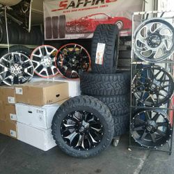 Rines y llantas nuevas 20×10 & 33 Tires $1690