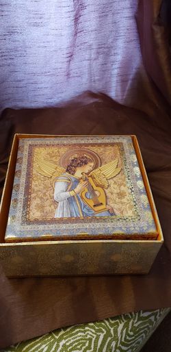 2 Christmas boxes , collectives