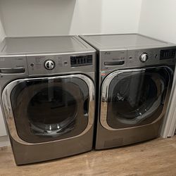 LG washer And dryer