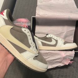 Travis Scott Air Jordan 1 Retro Low OG Reverse Mocha