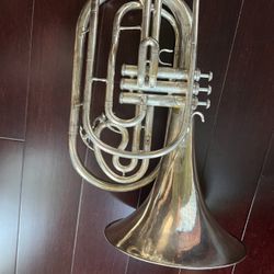 Yamaha Marching French Horn 
