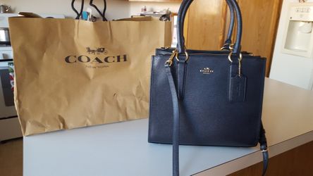 BRAND NEW CROSS BODY COACH PURSE