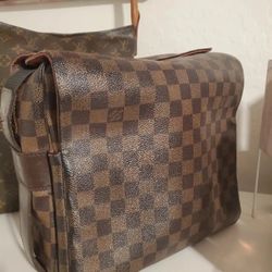 Louis Vuitton  Damier Naviglio