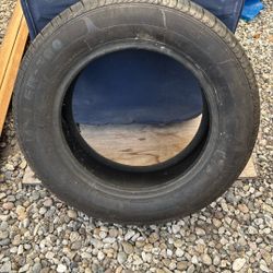 195/65R15 Tire