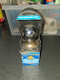 SALE PRICED 2IN REESE BALL HITCH NEW