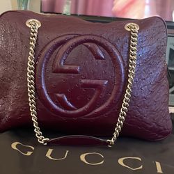 Gucci Medium Ostrich Soho Bag