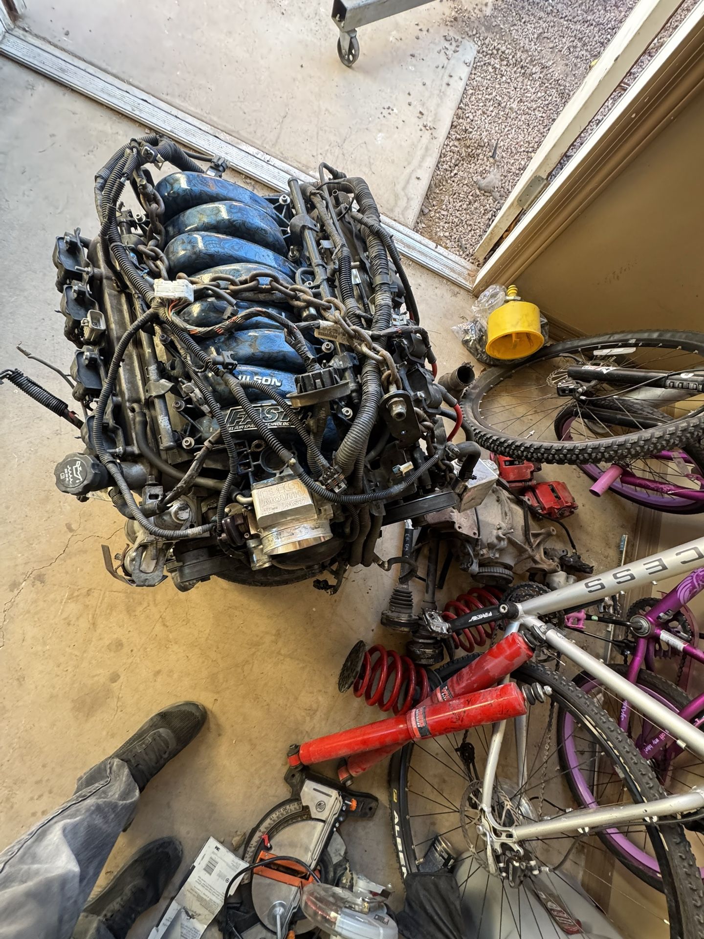 2004 Pontiac GTO Engine