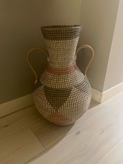 Large Woven Seagrass Floor Vase with Handles