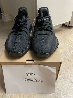 Yeezy 350 V2 Onyx Black Size 11