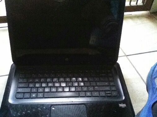 Practically brand new Hp laptop