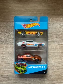 Hot Wheels Set of 3