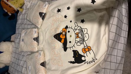 Hello kitty sweater