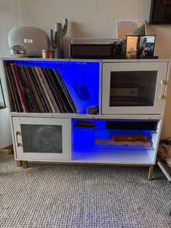 Credenza