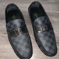 Louis Vuitton Hockenheim Moccasin (Size 10)