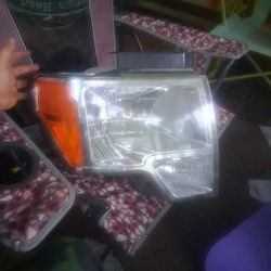 2014 F 150 Head Lights