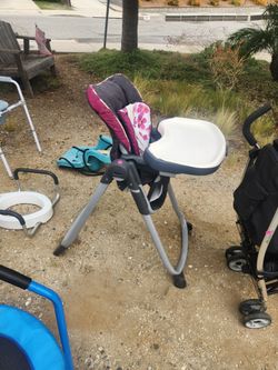 High chair 15$