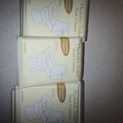 🆕️ ON THE GO FLUSHABLE TOILET SEAT COVERS.  26 PACKS, 10 A PACK. 260 TOTAL