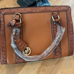 Michael kors Collin’s Purse