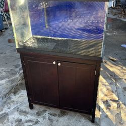 Fish Tank With Stand, Light And Filter 
