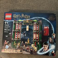 The Ministry Of Magic Lego Set