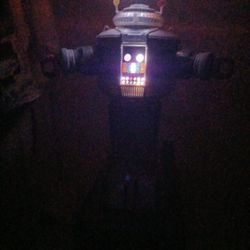 LOST IN SPACE ROBOT