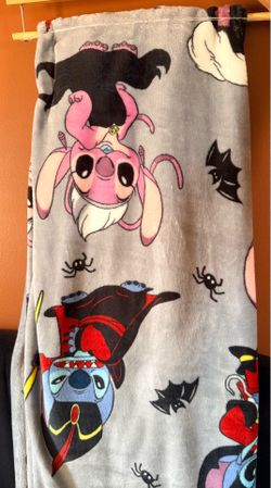 Brand new Stitch Halloween blanket