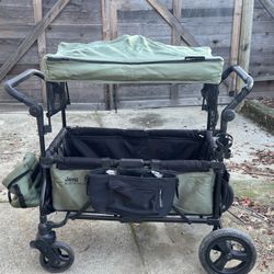 Jeep Deluxe Wrangler Stroller Wagon by Delta Children 
