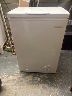 Insignia 5 cubic freezer