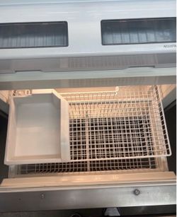Viking 36” Stainless Steel Built-In Refrigerator – Bottom Freezer – $3,500