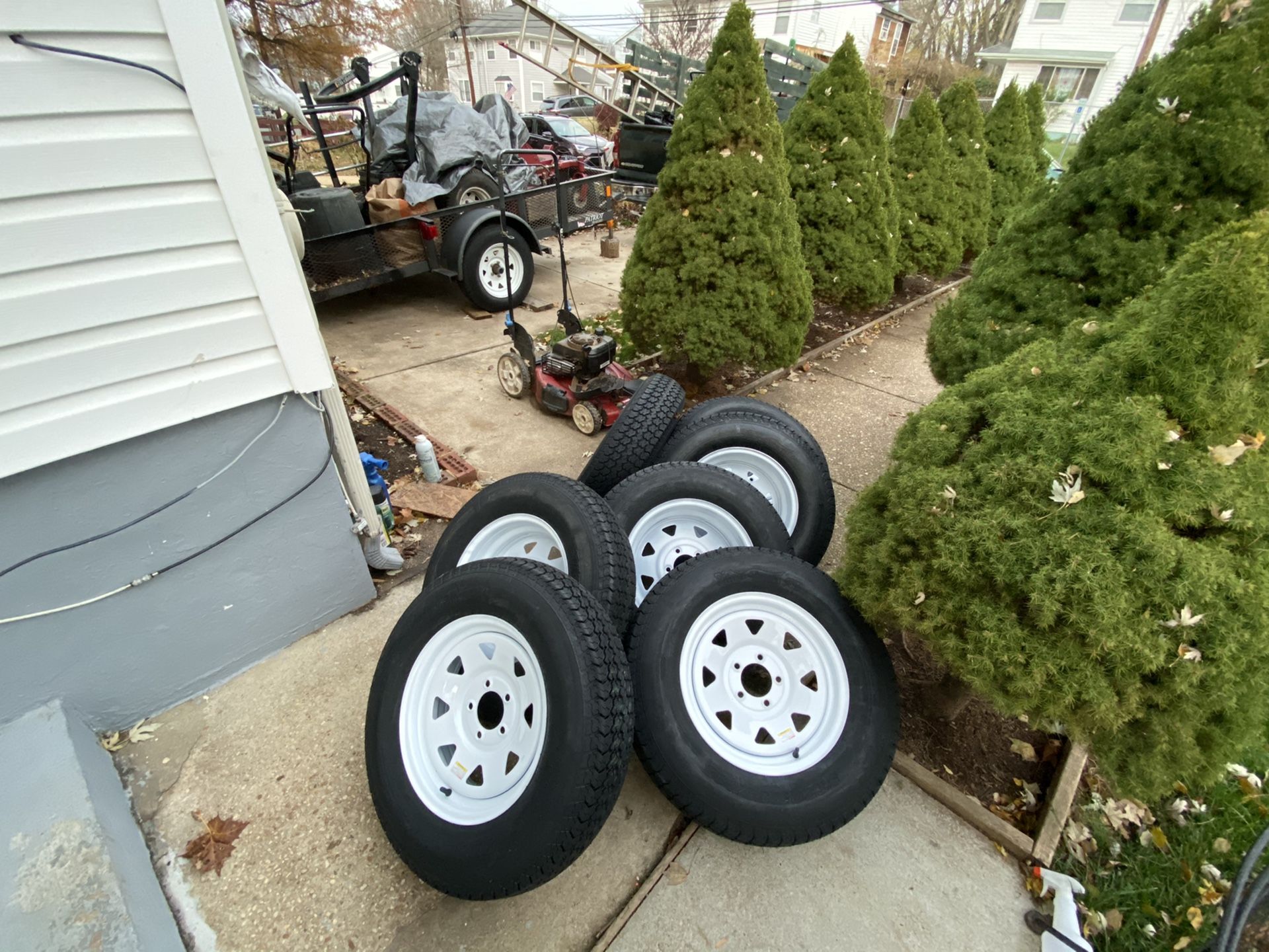 Trailer Tires 205/75/15 4$380