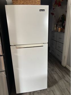 Magic Chef Fridge