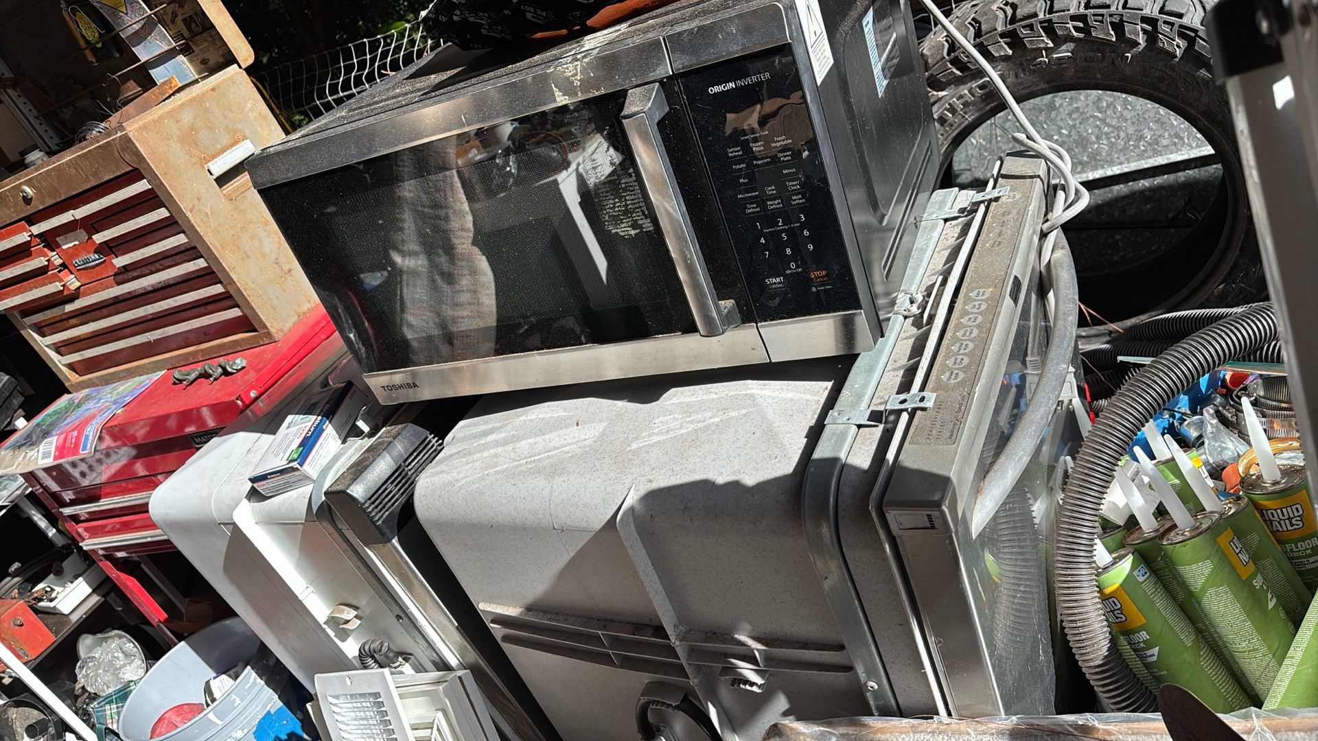 2 Dishwashers And Microwave