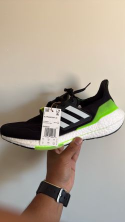 ULTRABOOST 22