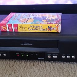 Working Magnavox VCR VHS Home Video Tape Player 