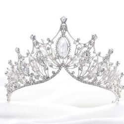 Tiara 