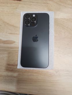 Like new iphone 15 Pro max 256gb
