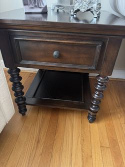 3 Living Room Tables