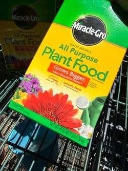 3lb 24-8-16 Miracle Gro Water-soluble Granules All Purpose Food fertilizer