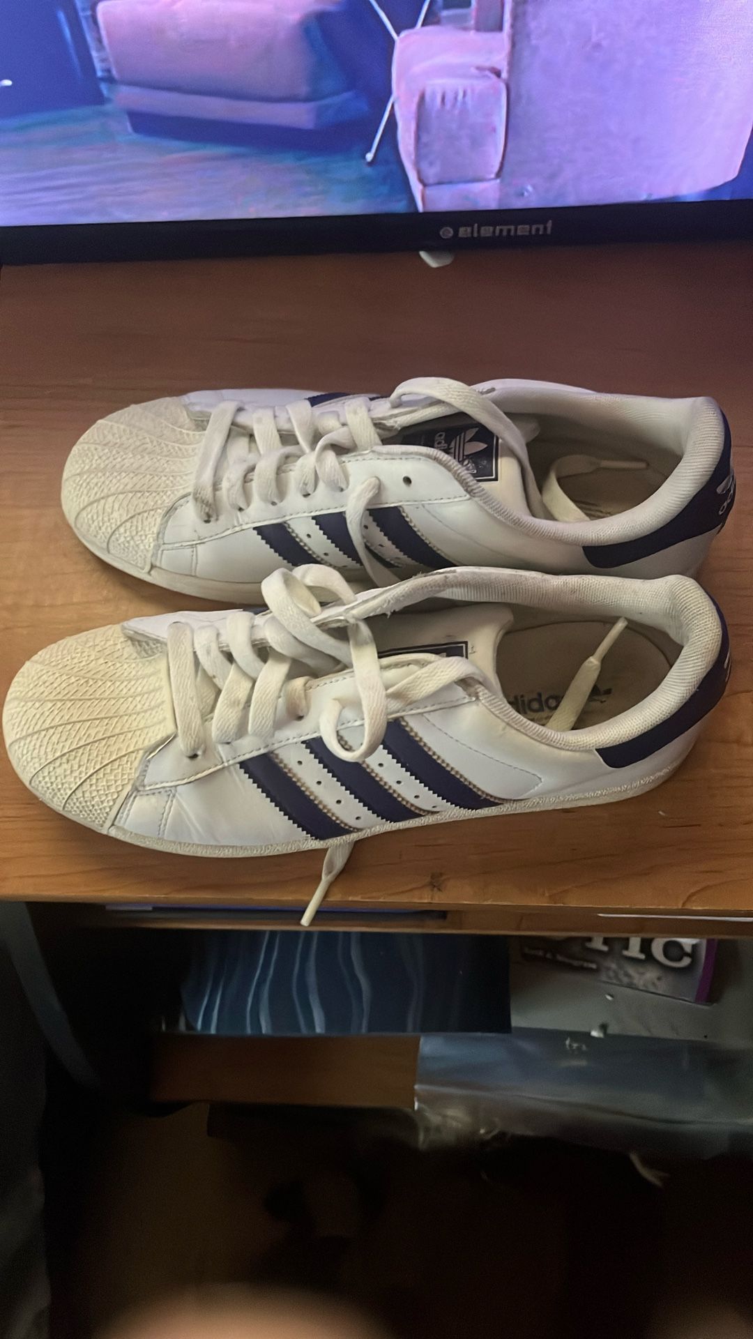 Adidas Size7