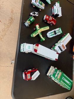 HESS TOY LOT