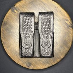 Vintage Bianchi #20WVH Black Basketweave Leather 9mm Auto Double Magazine Pouch