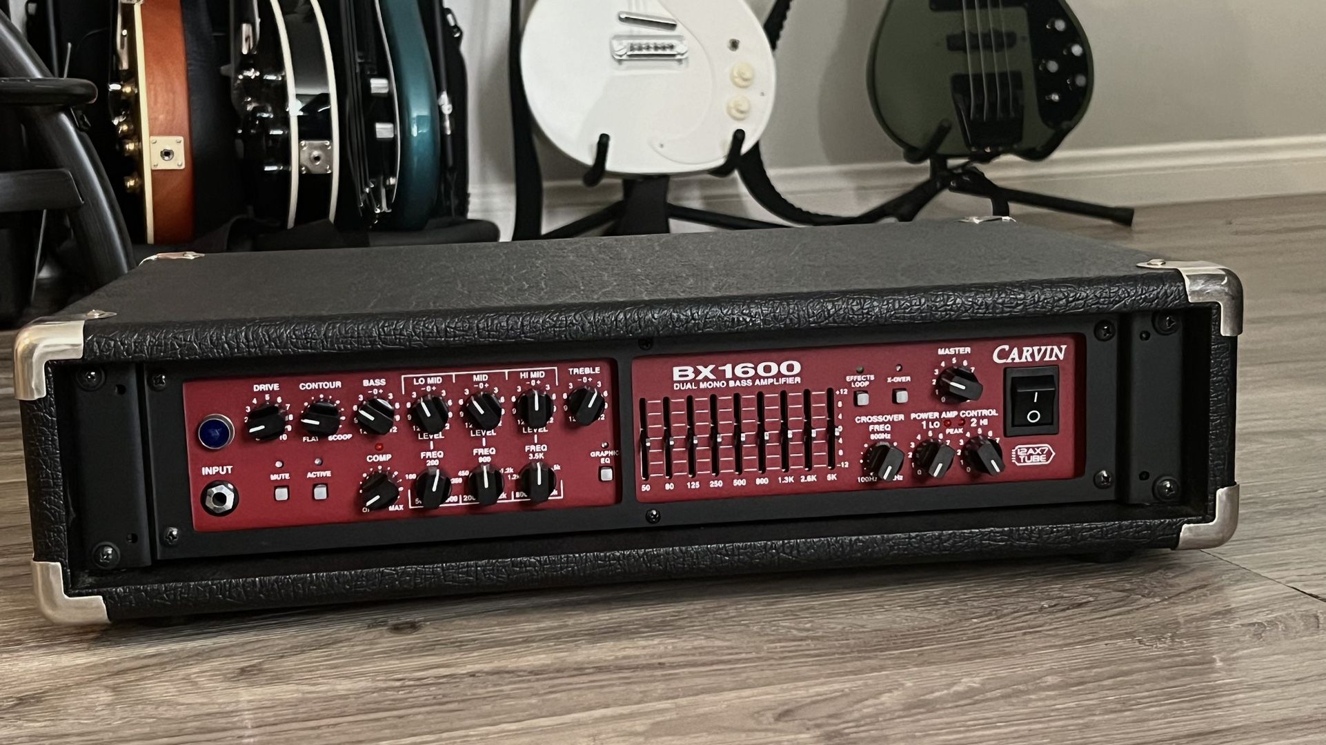 Carvin BX1600 bass amplifier head
