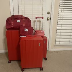 Luggage Set Brand New 6 Pcs Only 125$