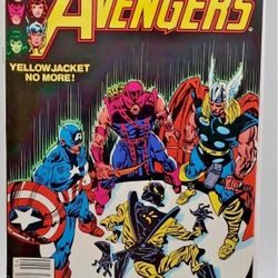 Avengers #230 (1983) Yellowjacket leaves the Avengers, Newsstand, VF/NM