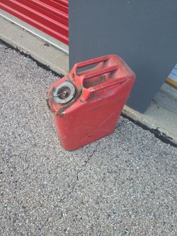 Red Metal Jerry Can Fuel Container